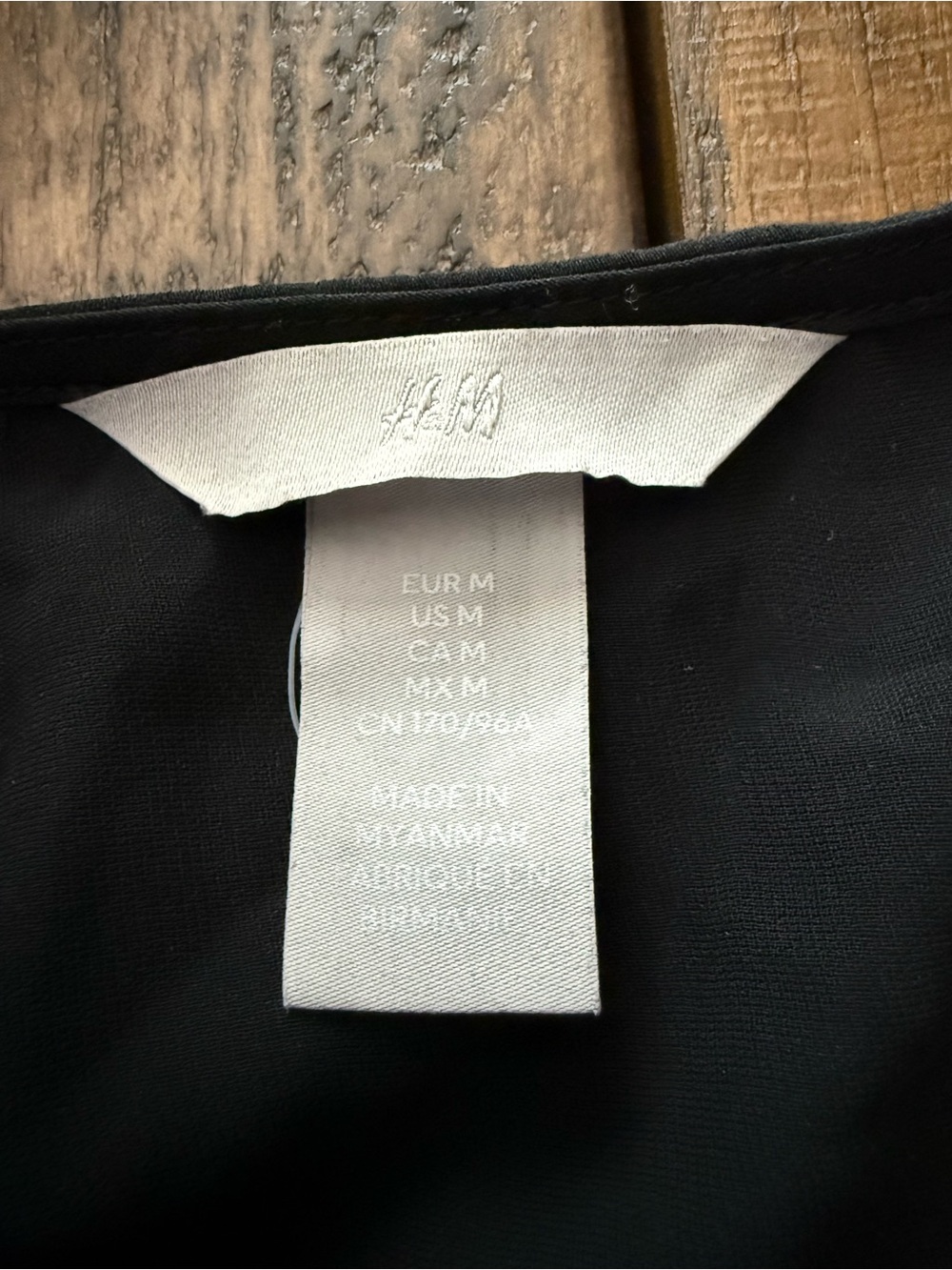 Sz Med H&M Black Long Sleeve Wrap Blouse - Picture 6 of 10